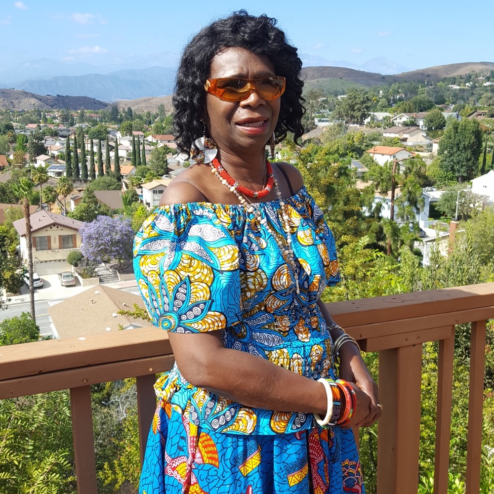 Meet your Posher, Gwen